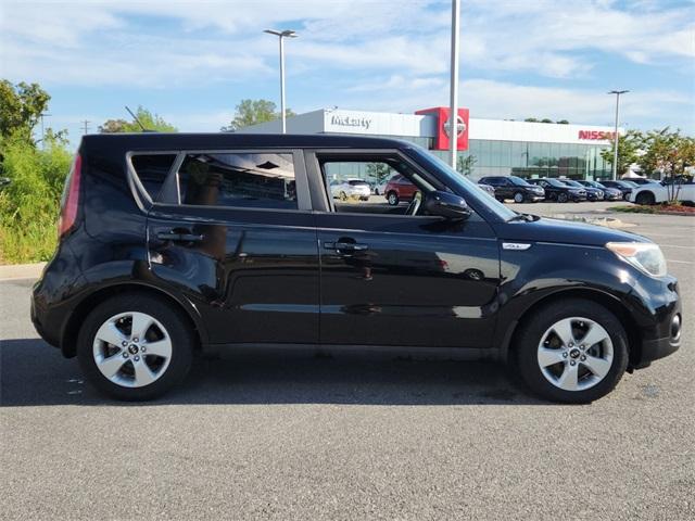 Used 2018 Kia Soul Base with VIN KNDJN2A26J7890448 for sale in Benton, AR