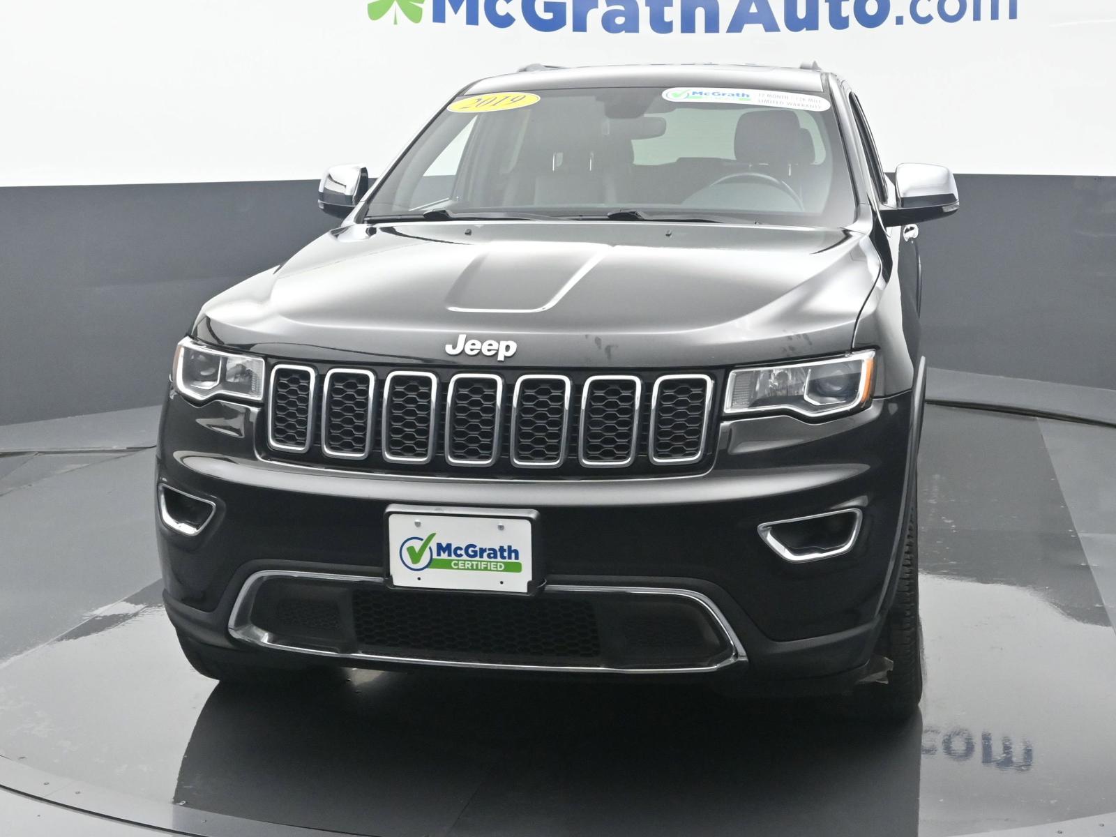 2019 Jeep Grand Cherokee Vehicle Photo in Cedar Rapids, IA 52402