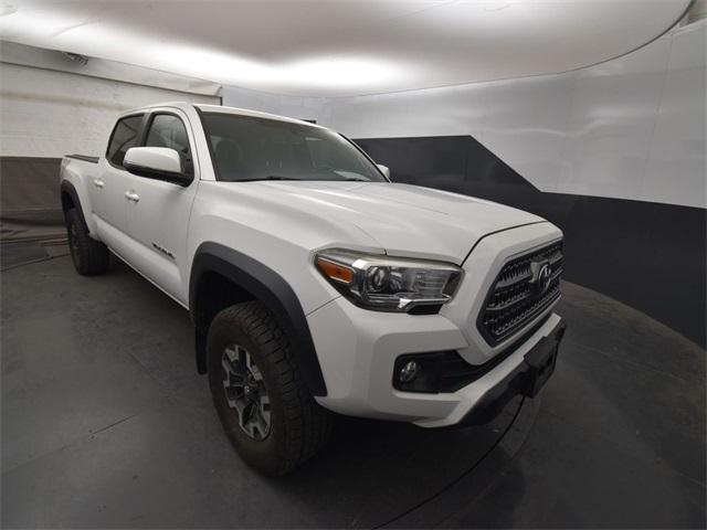 2017 Toyota Tacoma Vehicle Photo in LAS VEGAS, NV 89118-3267