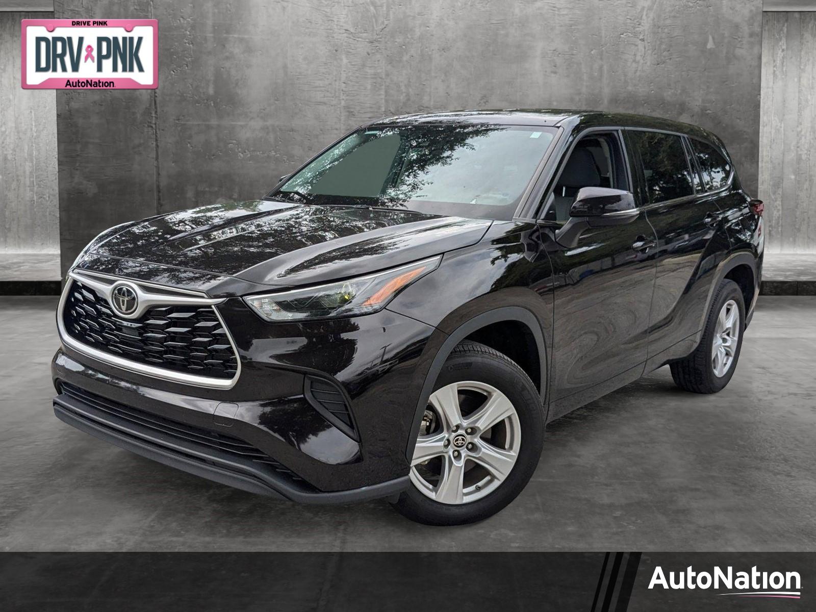 2022 Toyota Highlander Vehicle Photo in Pompano Beach, FL 33064