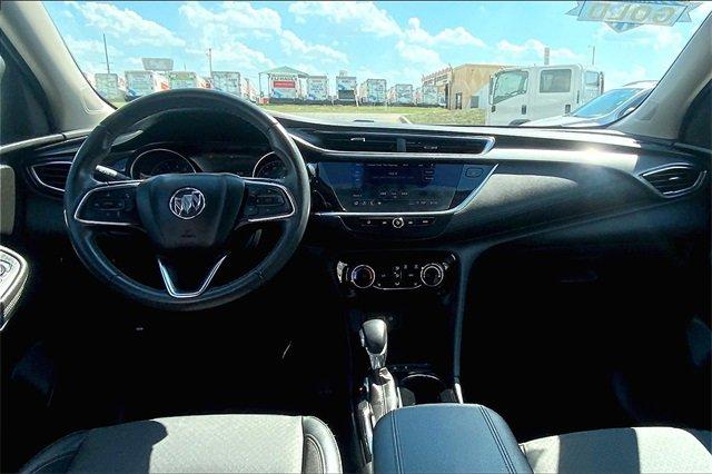 2022 Buick Encore GX Vehicle Photo in TOPEKA, KS 66609-0000