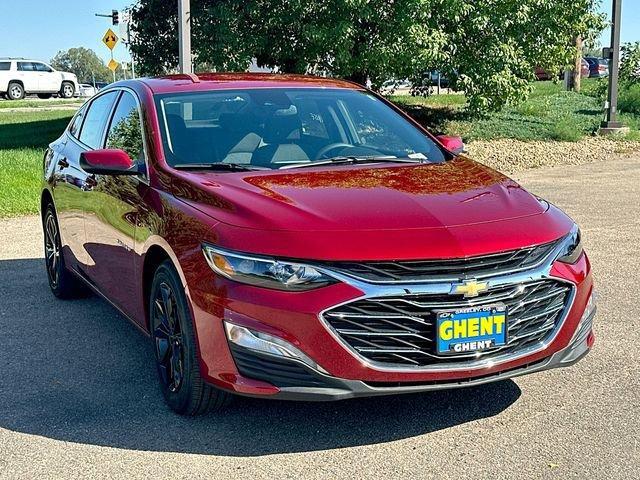 2024 Chevrolet Malibu Vehicle Photo in GREELEY, CO 80634-4125