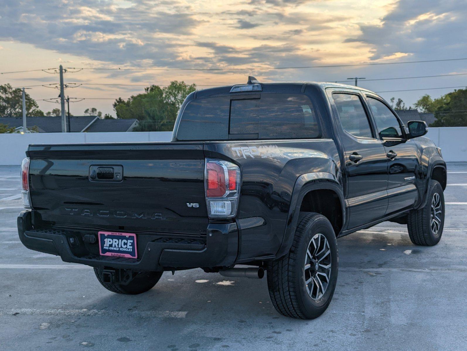 2021 Toyota Tacoma 4WD Vehicle Photo in Ft. Myers, FL 33907