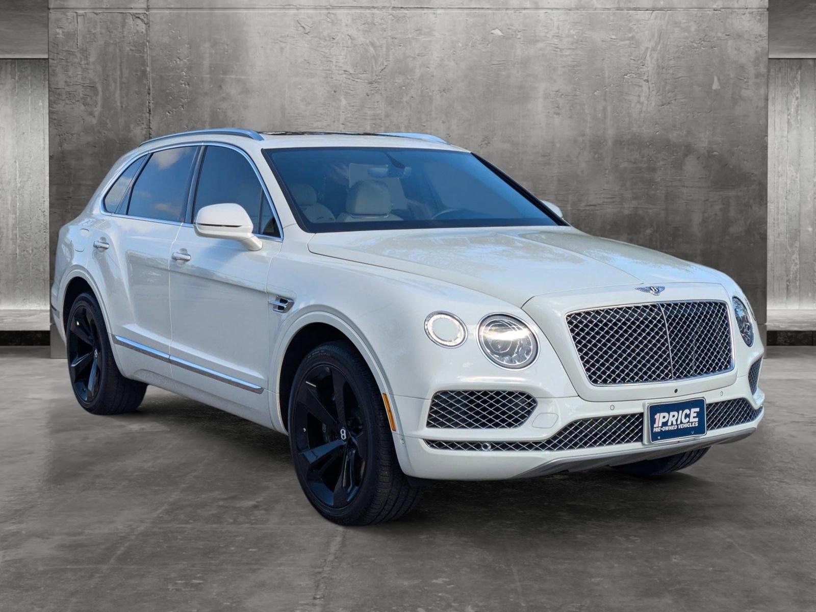 2019 Bentley Bentayga Vehicle Photo in Sarasota, FL 34231