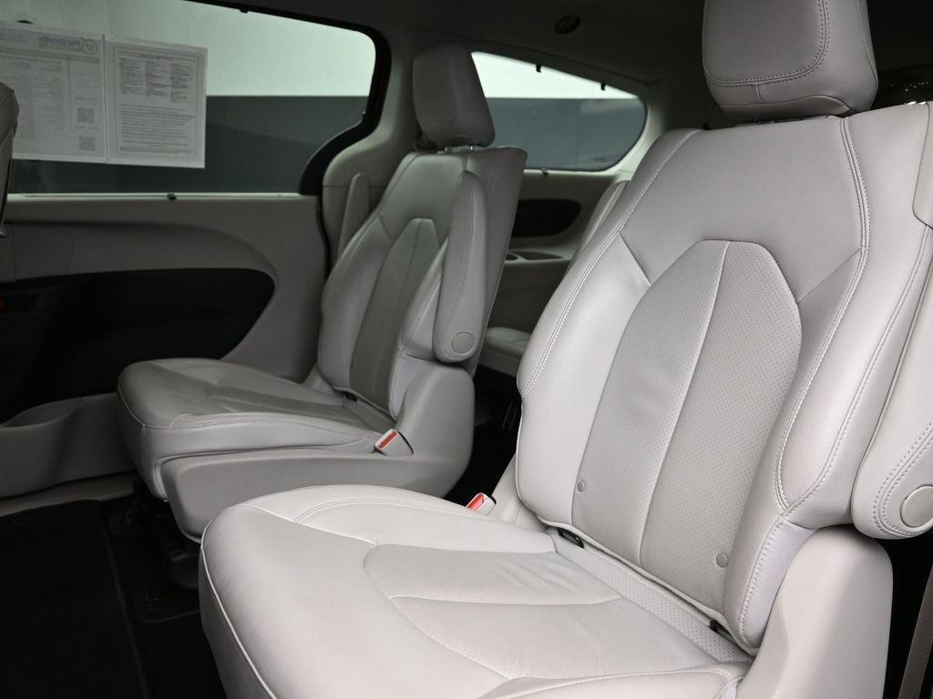 2021 Chrysler Pacifica Vehicle Photo in Cedar Rapids, IA 52402