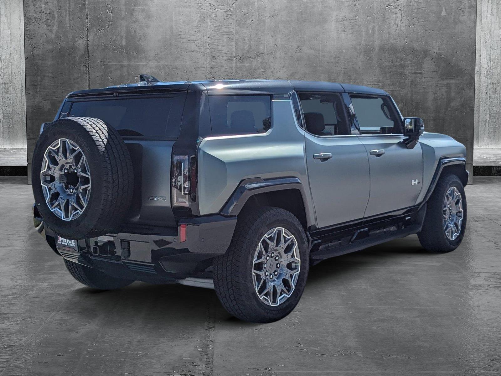 2024 GMC HUMMER EV SUV Vehicle Photo in Delray Beach, FL 33444