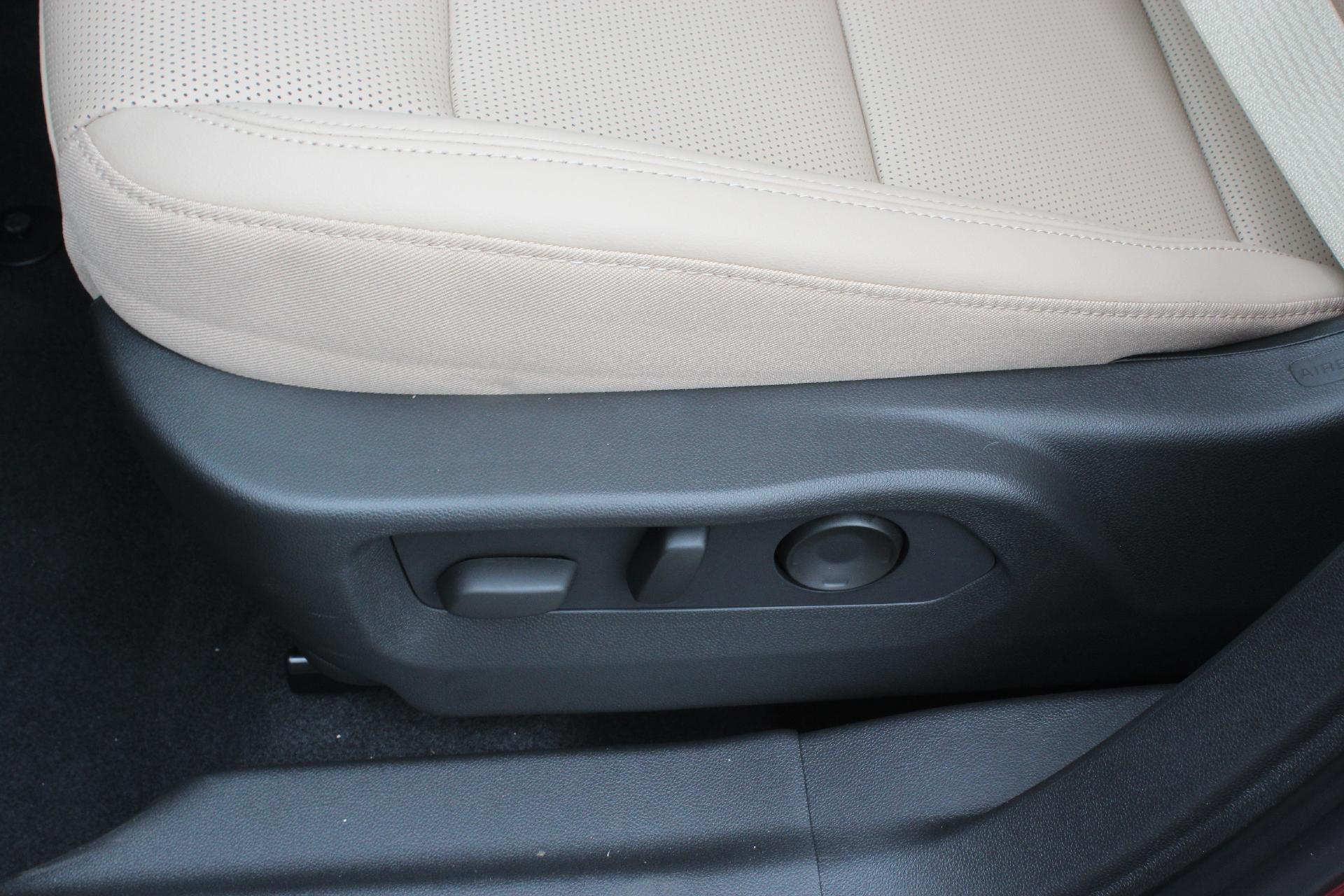 2024 Buick Envision Vehicle Photo in AURORA, CO 80012-4011