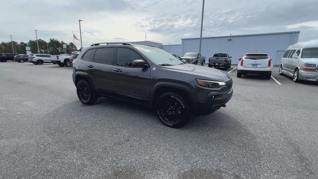 Used 2020 Jeep Cherokee Trailhawk with VIN 1C4PJMBX9LD571898 for sale in Jesup, GA