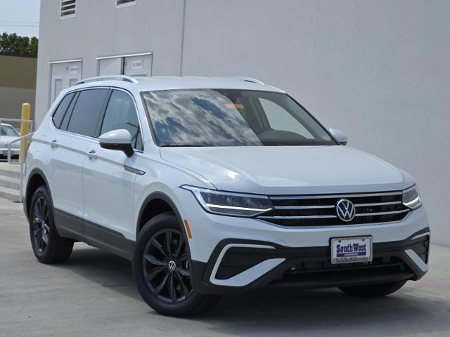 2024 Volkswagen Tiguan Vehicle Photo in WEATHERFORD, TX 76087