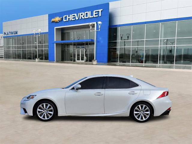 2016 Lexus IS 200t Vehicle Photo in TERRELL, TX 75160-3007