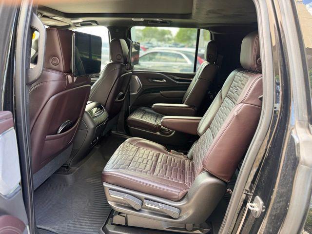 2021 Cadillac Escalade ESV Vehicle Photo in DELRAY BEACH, FL 33483-3294