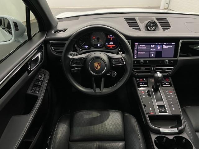 2022 Porsche Macan Vehicle Photo in Appleton, WI 54913