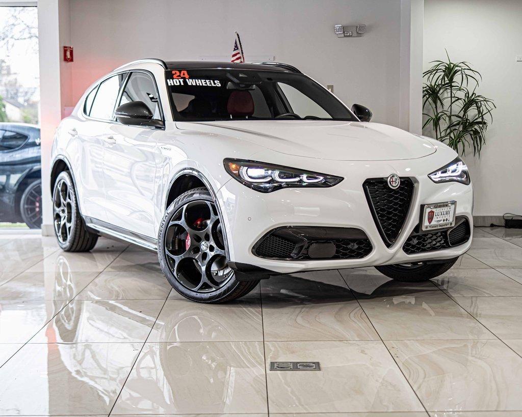 2024 Alfa Romeo Stelvio Vehicle Photo in Saint Charles, IL 60174