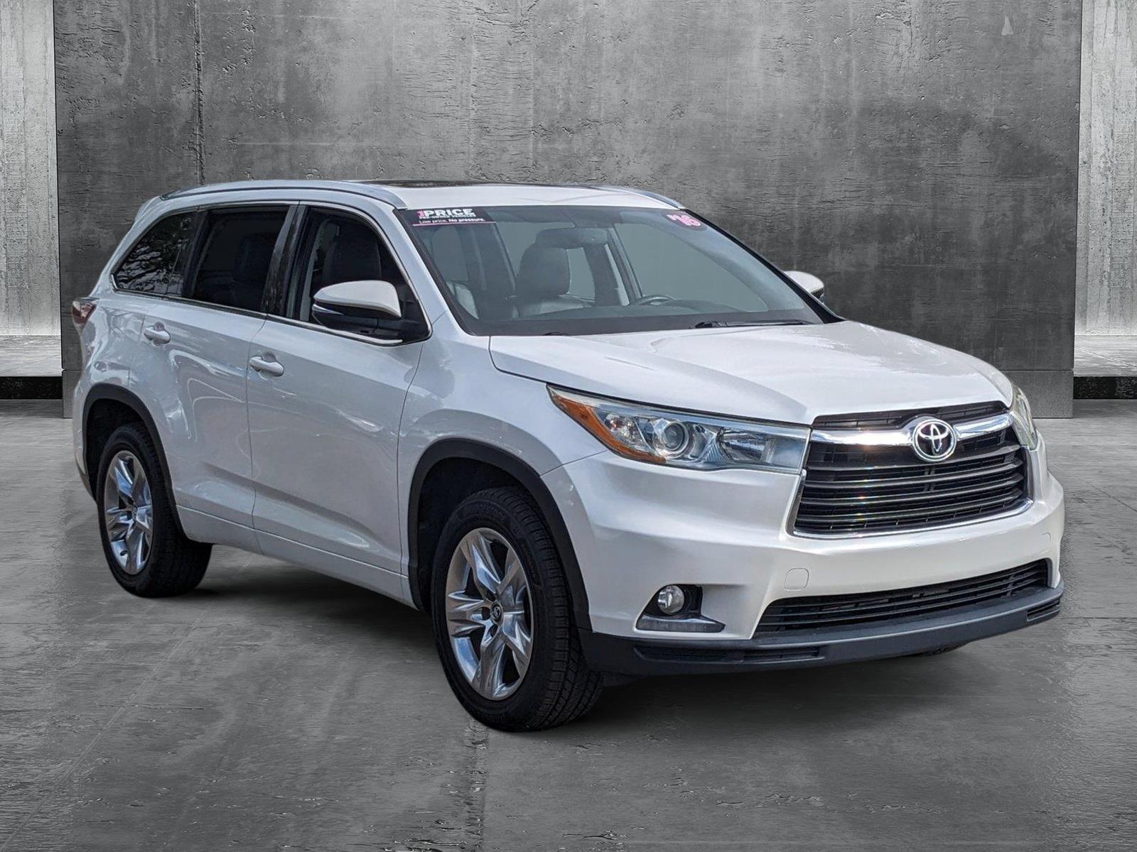 2016 Toyota Highlander Vehicle Photo in Tampa, FL 33614