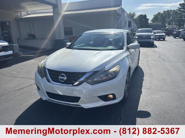 2016 Nissan Altima Vehicle Photo in VINCENNES, IN 47591-5519