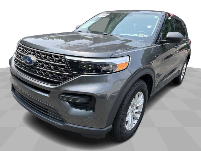 2020 Ford Explorer Vehicle Photo in MOON TOWNSHIP, PA 15108-2571