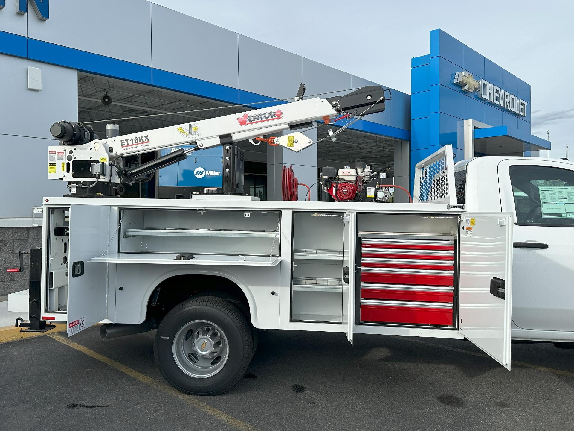 2024 Chevrolet Silverado 3500 HD CC Vehicle Photo in POST FALLS, ID 83854-5365