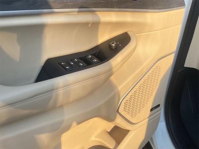 2021 Jeep Grand Cherokee L Vehicle Photo in GOODYEAR, AZ 85338-1310