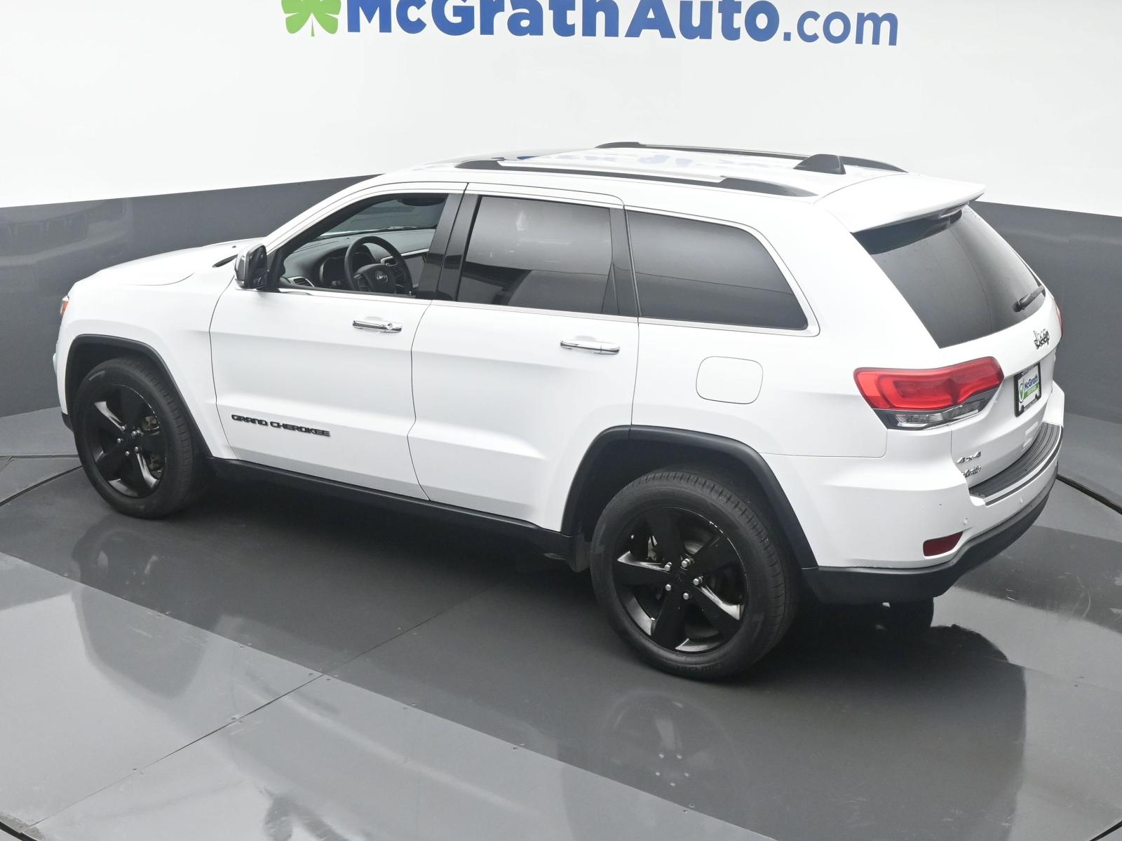 2017 Jeep Grand Cherokee Vehicle Photo in Cedar Rapids, IA 52402