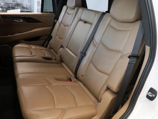 2018 Cadillac Escalade Vehicle Photo in LIBERTYVILLE, IL 60048-3287