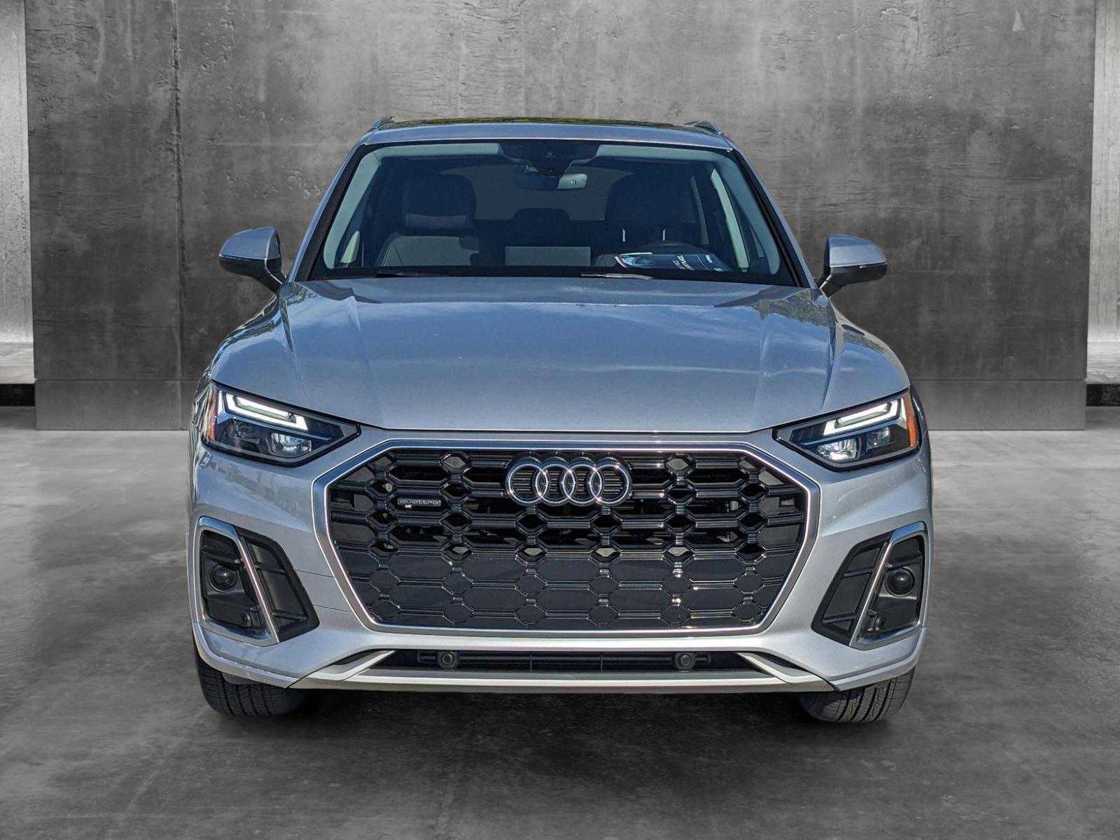 2022 Audi Q5 Vehicle Photo in MIAMI, FL 33172-3015