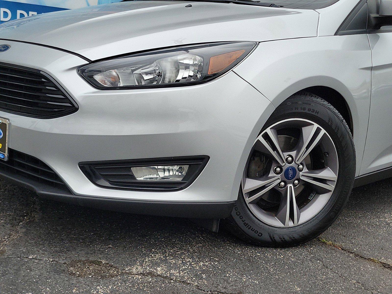 2018 Ford Focus Vehicle Photo in Plainfield, IL 60586