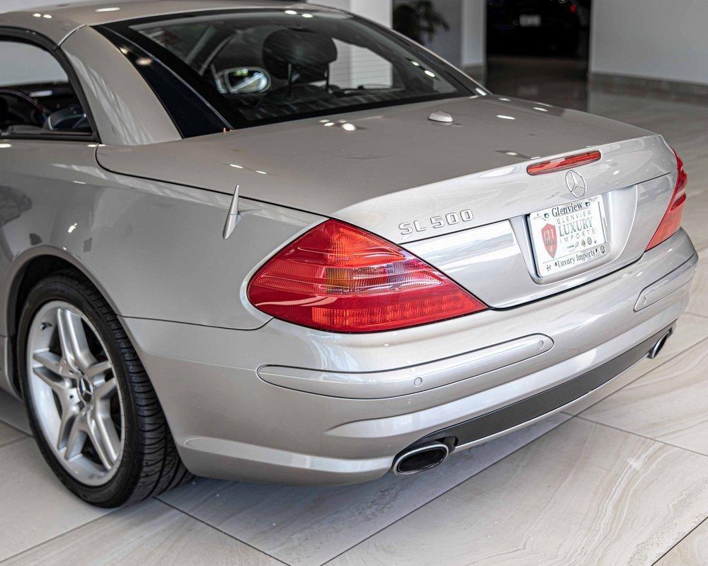 2006 Mercedes-Benz SL-Class Vehicle Photo in Saint Charles, IL 60174