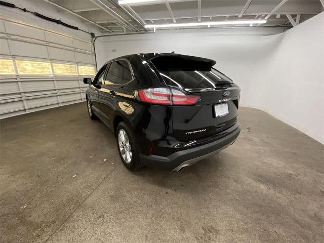 2022 Ford Edge Vehicle Photo in PORTLAND, OR 97225-3518