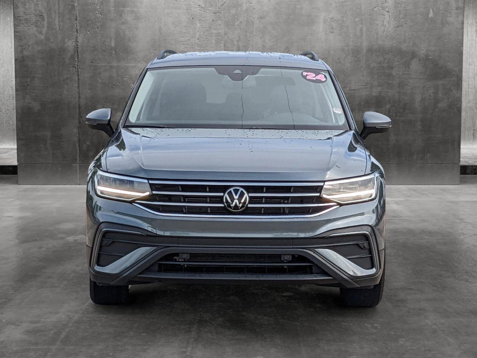 2024 Volkswagen Tiguan Vehicle Photo in Davie, FL 33331