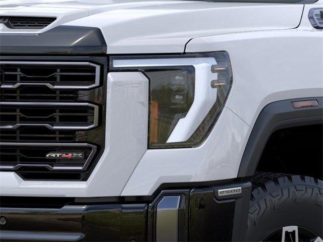 2025 GMC Sierra 2500 HD Vehicle Photo in PUYALLUP, WA 98371-4149