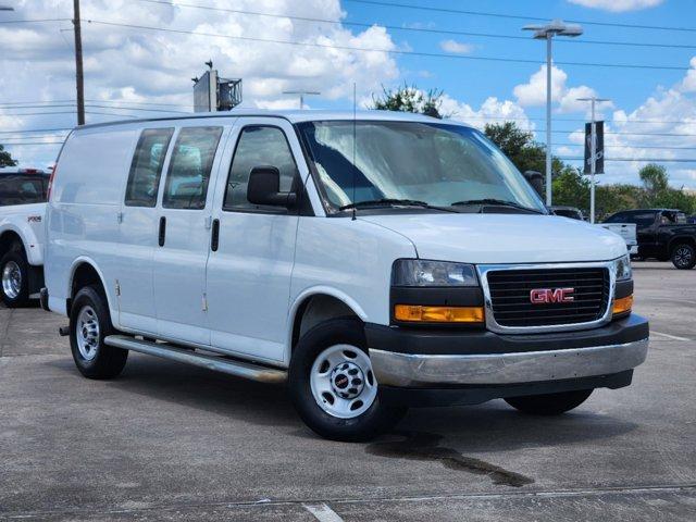 2022 GMC Savana Cargo 2500 Vehicle Photo in HOUSTON, TX 77094-1405