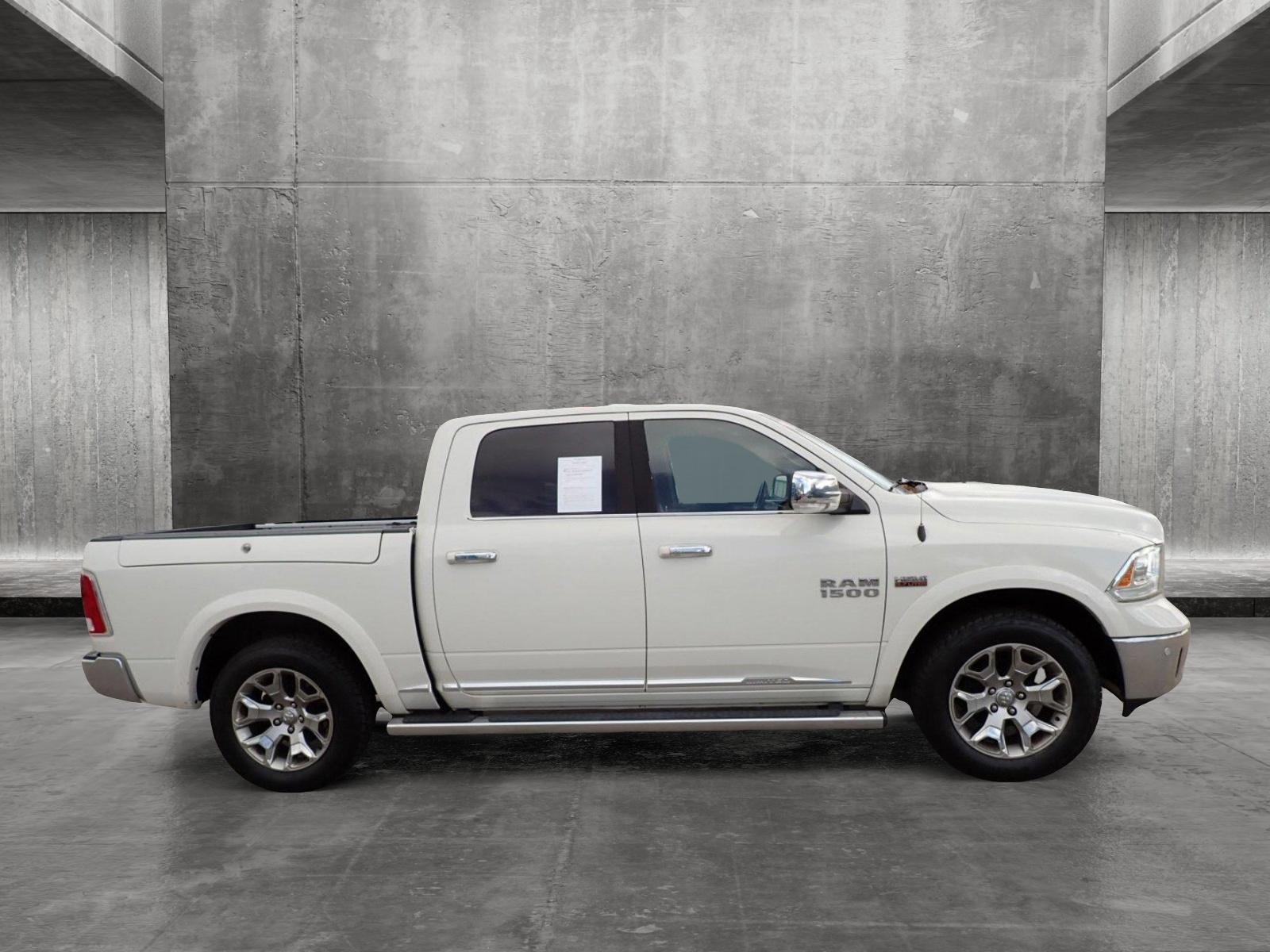 2016 Ram 1500 Vehicle Photo in DENVER, CO 80221-3610