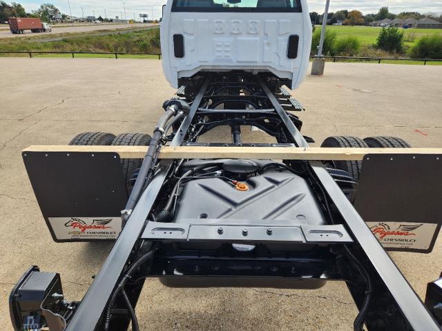 2023 Chevrolet Silverado Chassis Cab Vehicle Photo in ENNIS, TX 75119-5114