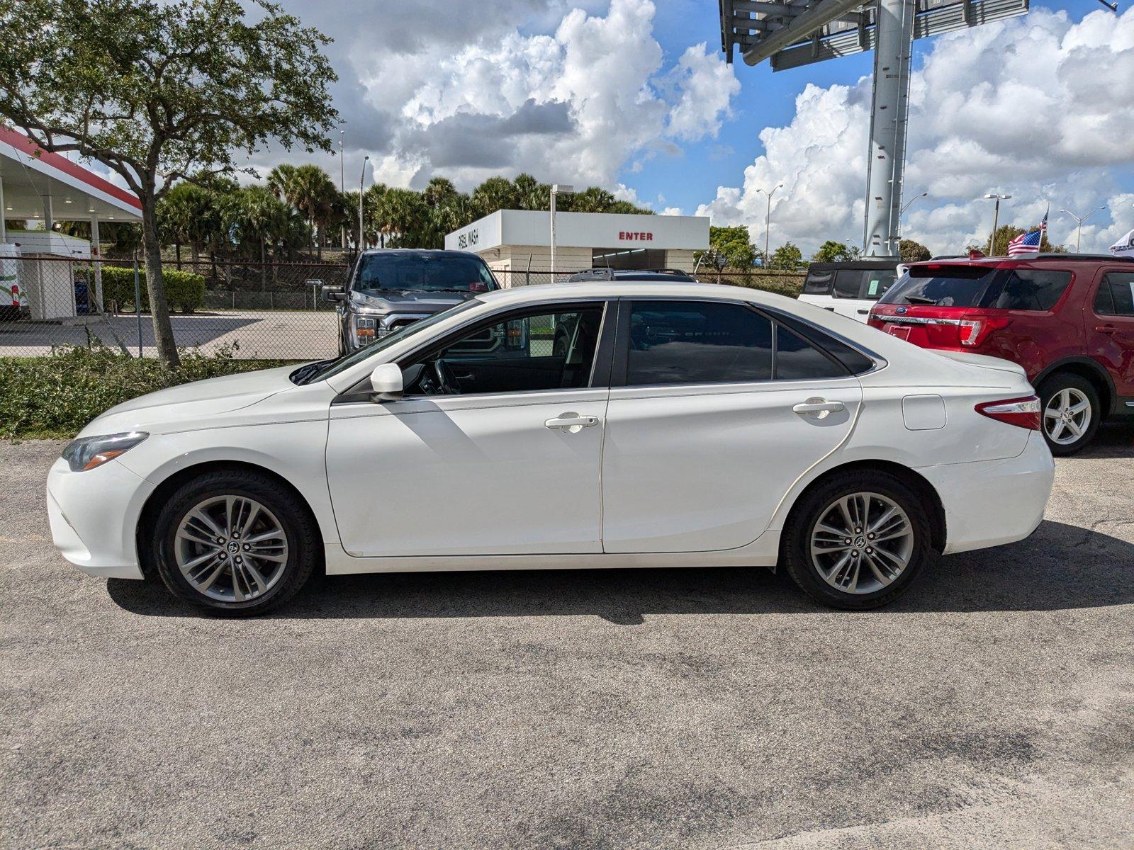 2015 Toyota Camry Vehicle Photo in Miami, FL 33015