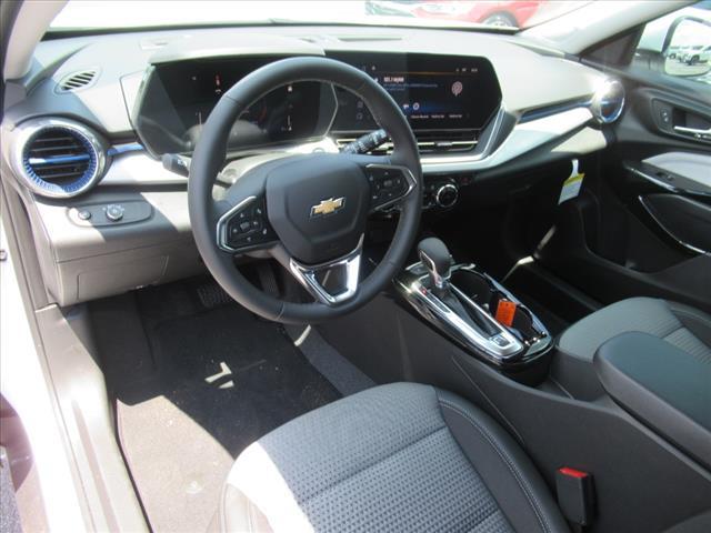 2025 Chevrolet Trax Vehicle Photo in LEESBURG, FL 34788-4022