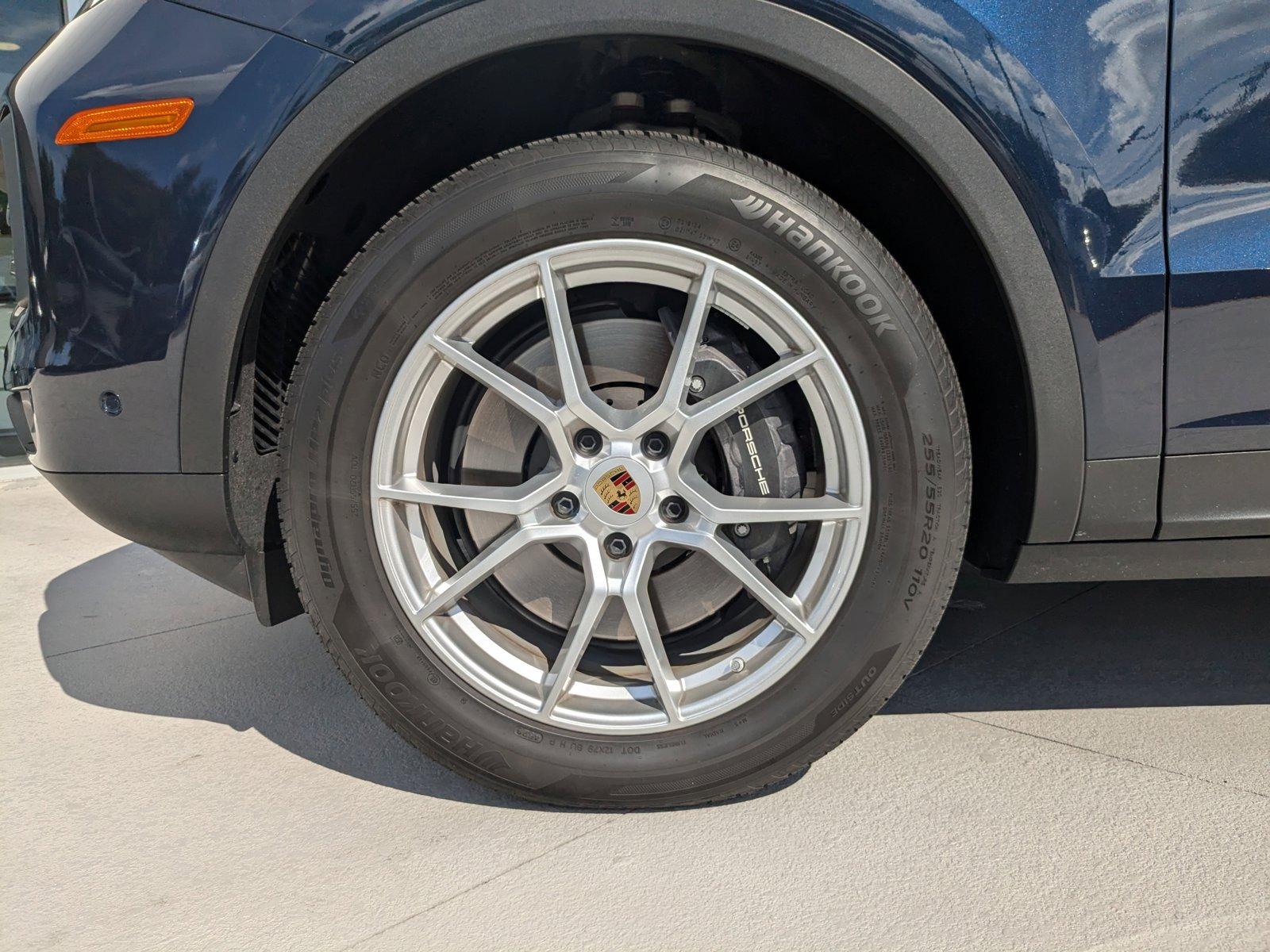 2024 Porsche Cayenne Vehicle Photo in Maitland, FL 32751