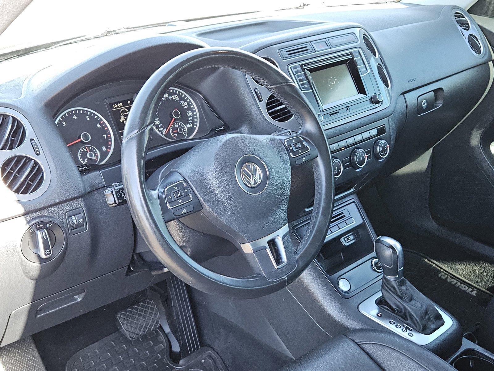 2016 Volkswagen Tiguan Vehicle Photo in PEORIA, AZ 85382-3715