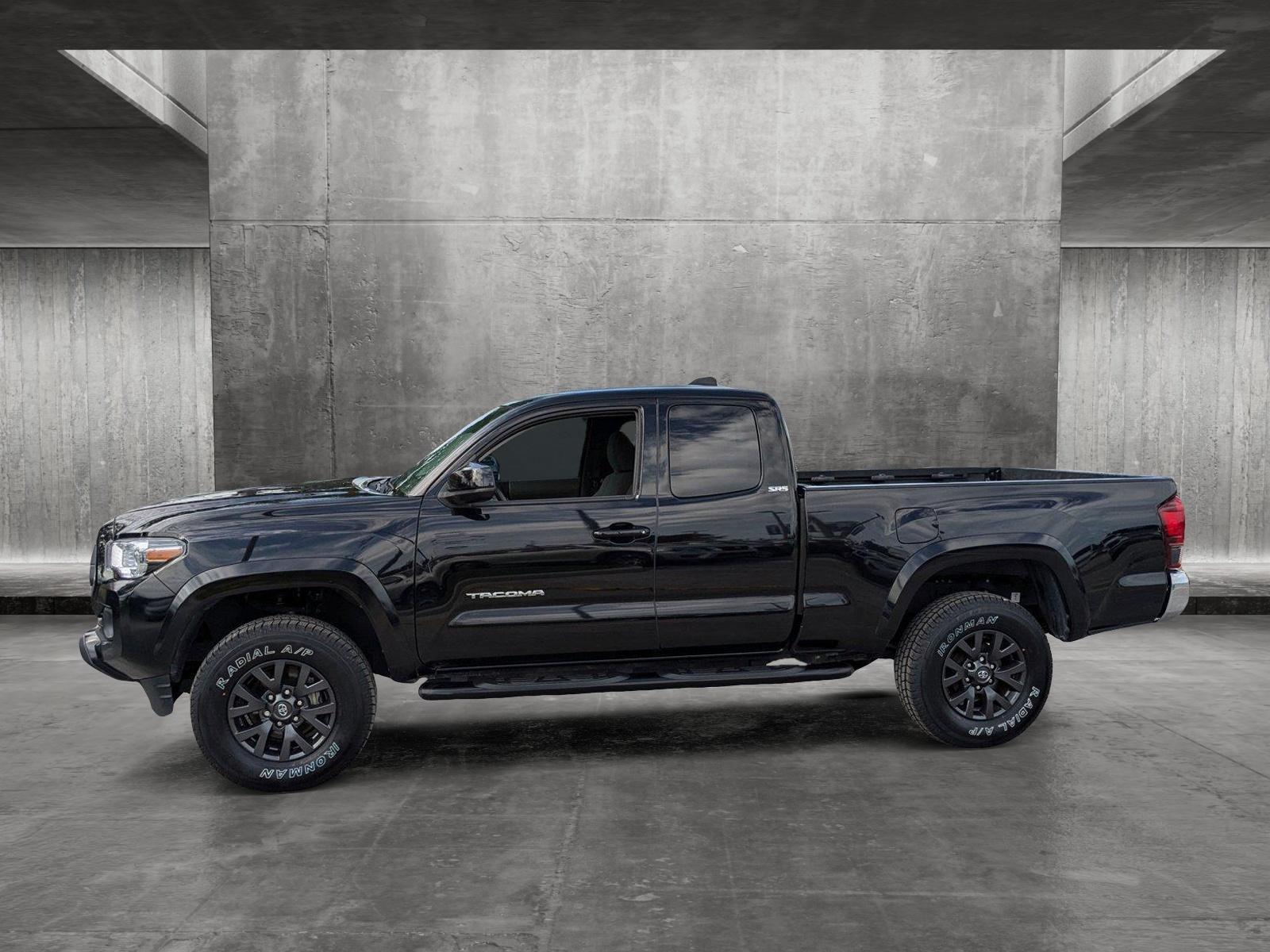 2022 Toyota Tacoma 2WD Vehicle Photo in Miami, FL 33015