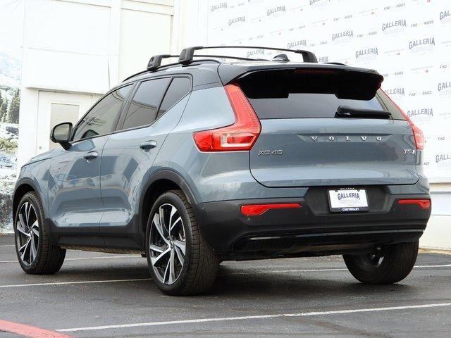 2022 Volvo XC40 Vehicle Photo in DALLAS, TX 75244-5909