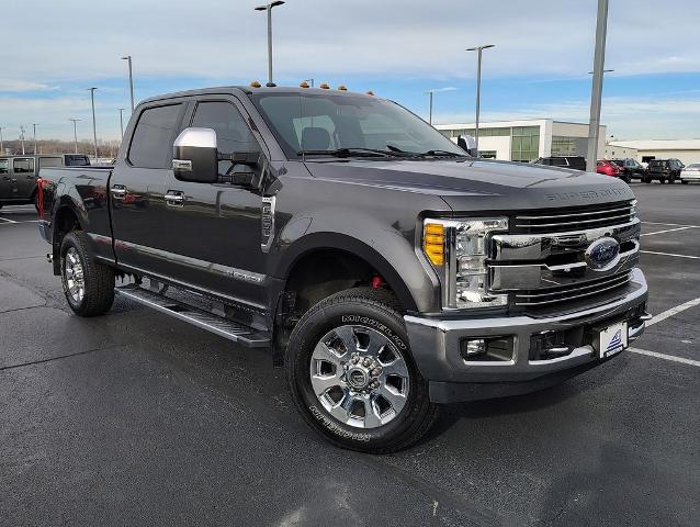 2017 Ford Super Duty F-250 SRW Vehicle Photo in GREEN BAY, WI 54304-5303