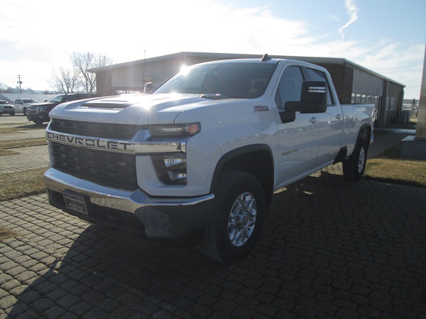 Used 2023 Chevrolet Silverado 2500HD LT with VIN 1GC1YNEY1PF235281 for sale in Audubon, IA