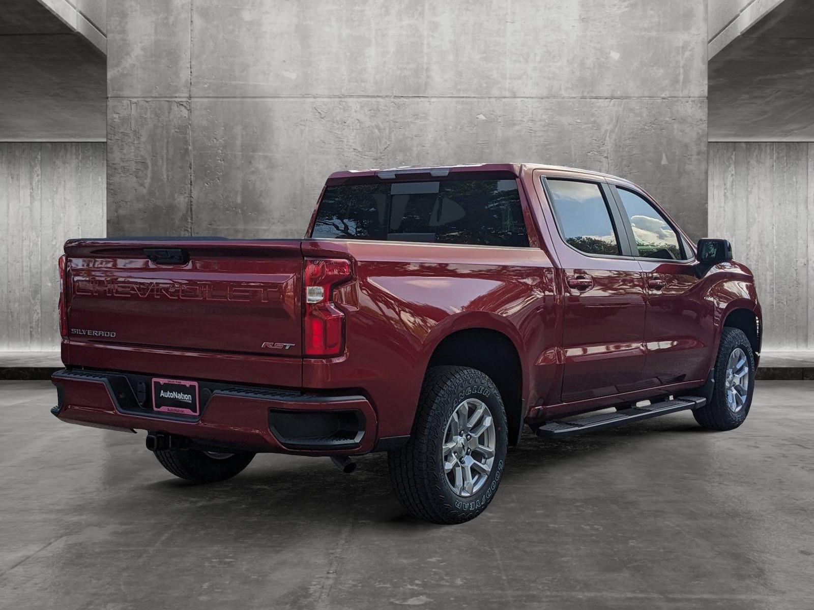 2024 Chevrolet Silverado 1500 Vehicle Photo in GREENACRES, FL 33463-3207