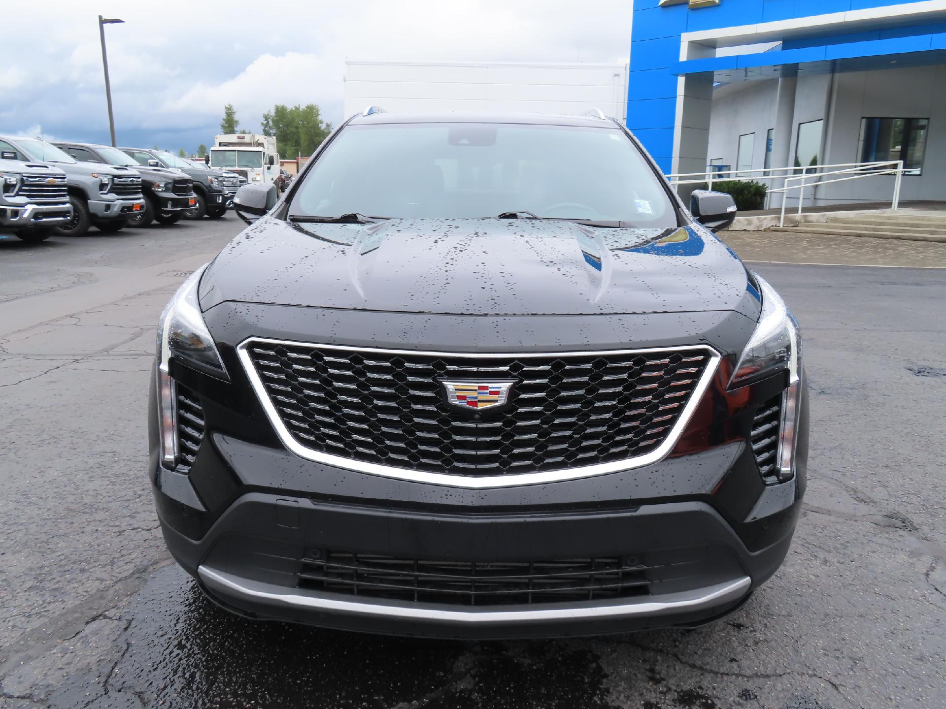 Used 2021 Cadillac XT4 Premium Luxury with VIN 1GYFZDR42MF046486 for sale in Enumclaw, WA