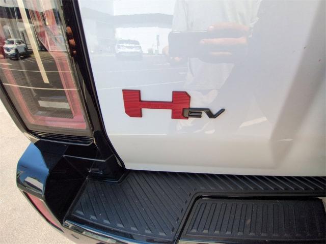 2024 GMC HUMMER EV SUV Vehicle Photo in ANAHEIM, CA 92806-5612