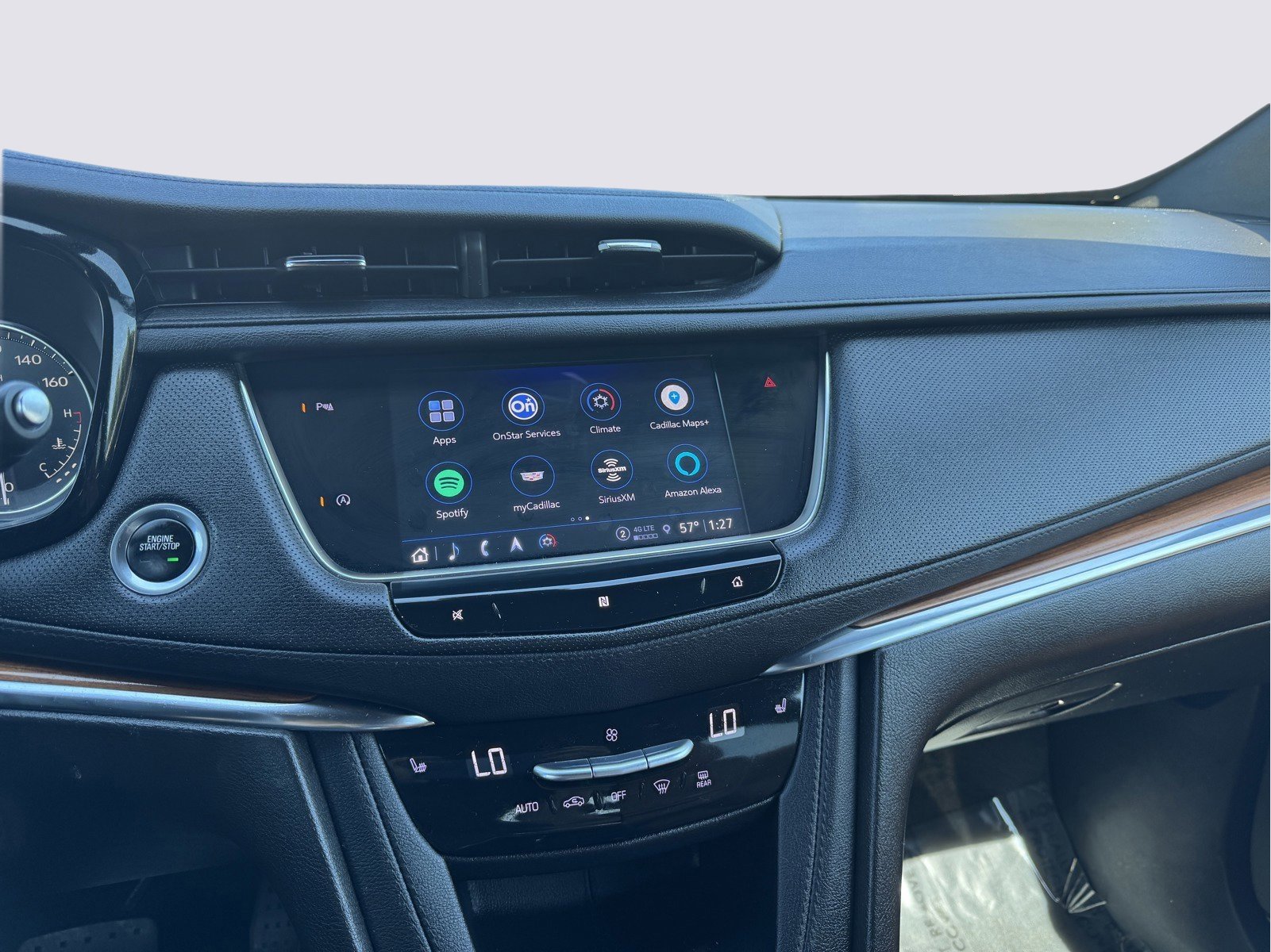 2021 Cadillac XT5 Vehicle Photo in LEOMINSTER, MA 01453-2952