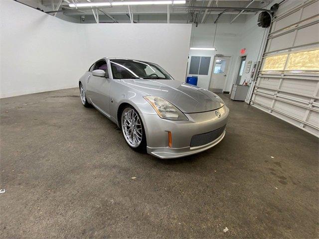 2003 Nissan 350Z Vehicle Photo in PORTLAND, OR 97225-3518