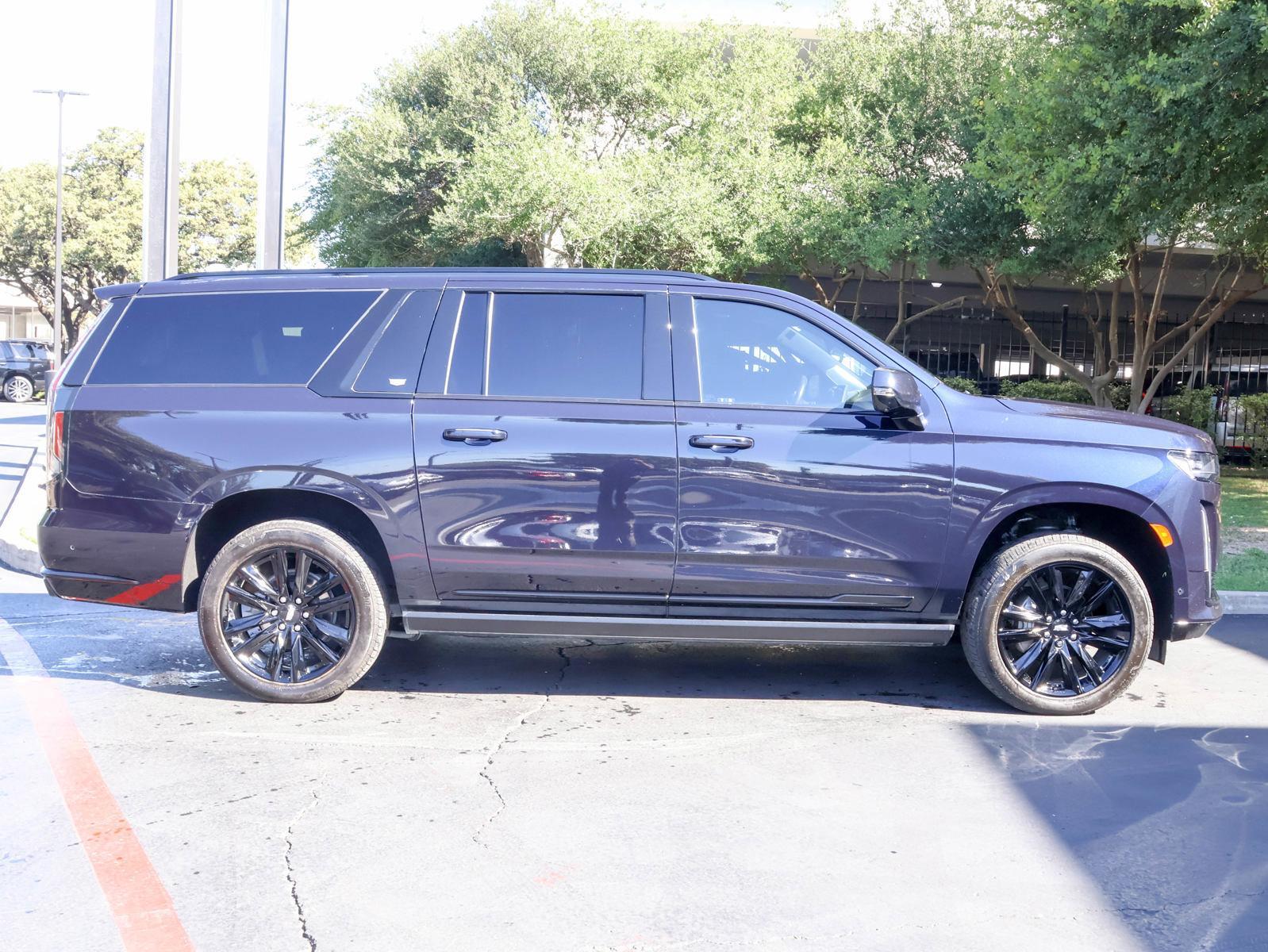 2023 Cadillac Escalade ESV Vehicle Photo in DALLAS, TX 75209-3095