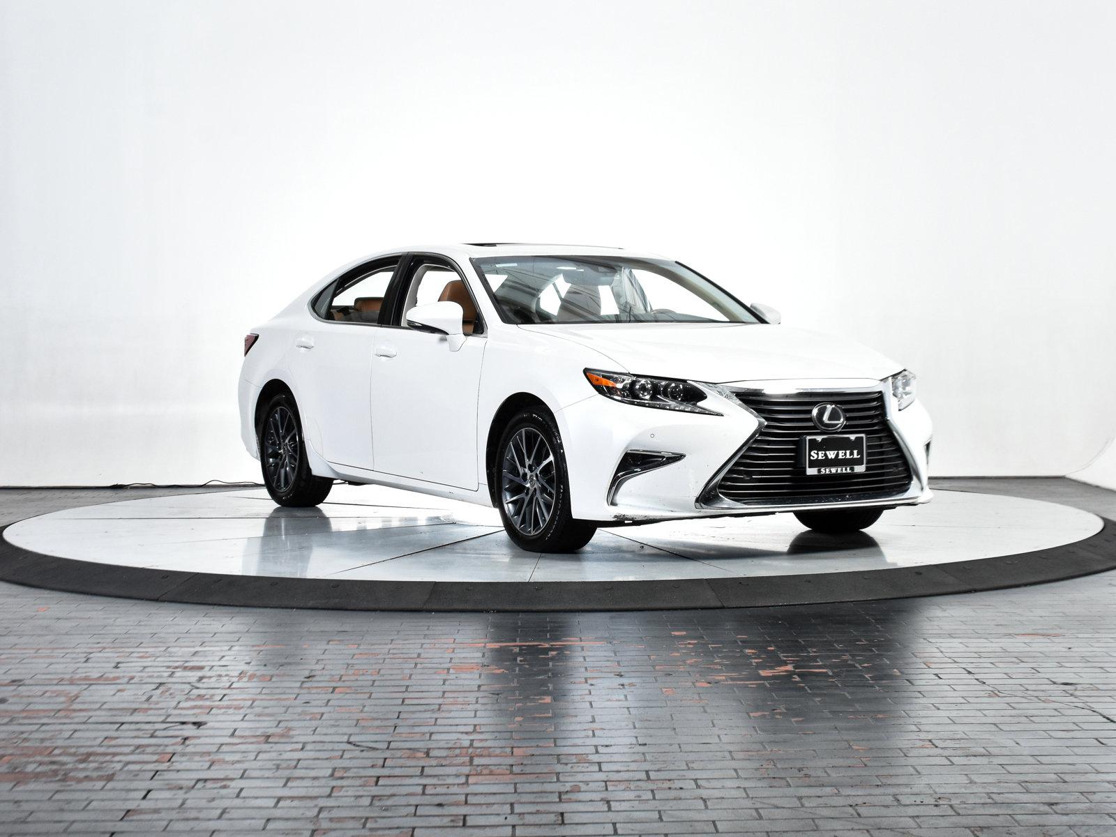 2016 Lexus ES 350 Vehicle Photo in DALLAS, TX 75235