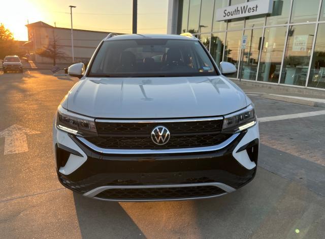 2022 Volkswagen Taos Vehicle Photo in Weatherford, TX 76087