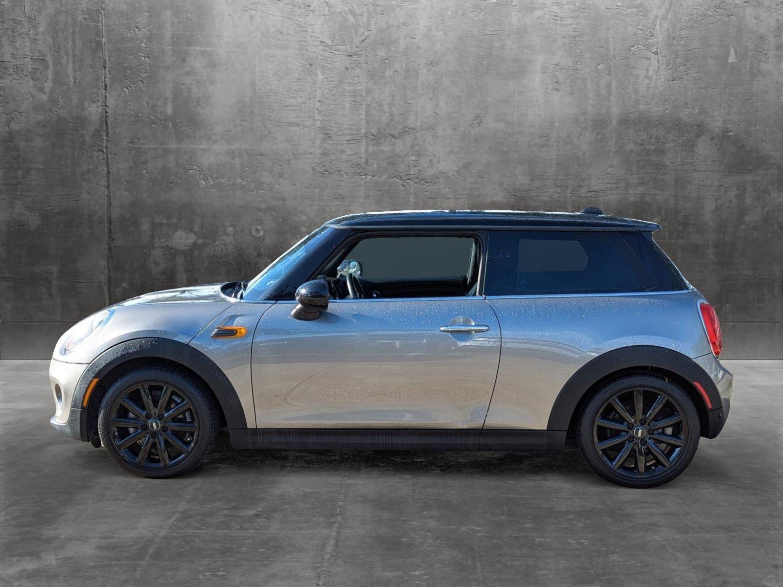 2018 MINI Cooper Hardtop 2 Door Vehicle Photo in Pembroke Pines , FL 33027